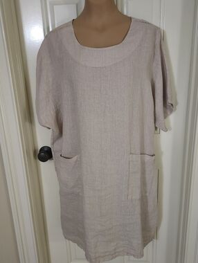 New With Tags Beige Liabella 100% Linen Scoop Neck Tshirt Dress. One Size.